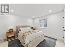 8 SHELDABREN STREET - 32