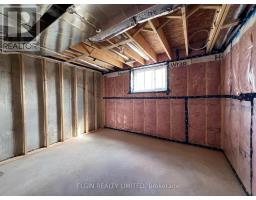 8 HORIZON COURT - 28