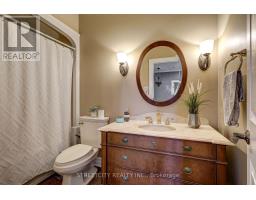 21 BEECHWOOD CIRCLE - 20
