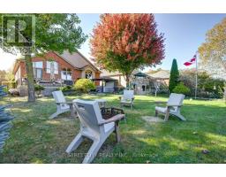21 BEECHWOOD CIRCLE - 43