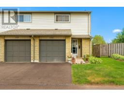40 - 195 DEVERON CRESCENT - 1
