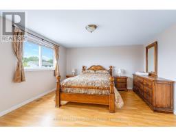 40 - 195 DEVERON CRESCENT - 12