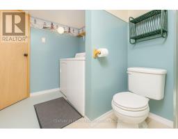 40 - 195 DEVERON CRESCENT - 17