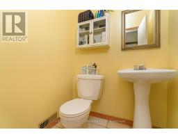 40 - 195 DEVERON CRESCENT - 9