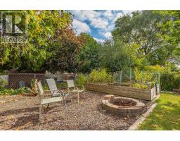 1615 JALNA BOULEVARD - 44