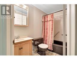 28 - 163 PINE VALLEY DRIVE - 34