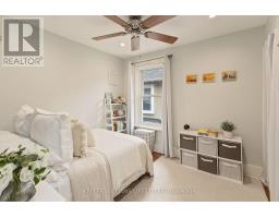 17 ERIE AVENUE - 26