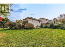 26 STONEYCREEK PLACE - 23