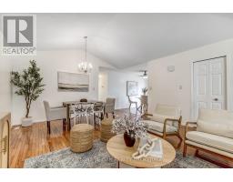 26 STONEYCREEK PLACE - 3