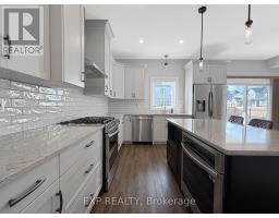 175 BOARDWALK WAY - 11