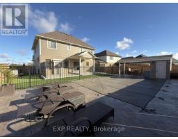 175 BOARDWALK WAY - 16