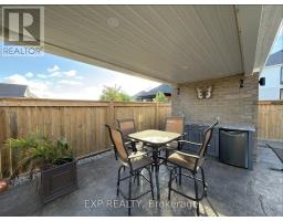 175 BOARDWALK WAY - 19