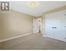 175 BOARDWALK WAY - 26