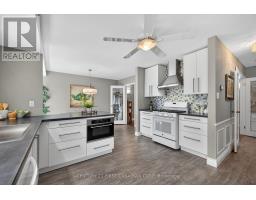 1432 NORMAN PLACE - 10