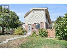 4 - 230 CLARKE ROAD - 5