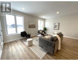 56 POSTMA CRESCENT - 20