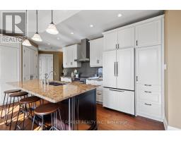 306 - 162 WORTLEY ROAD - 11