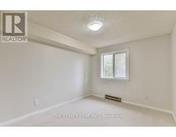 16 - 1096 JALNA BOULEVARD - 33