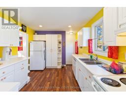 175 POCHARD COURT - 13