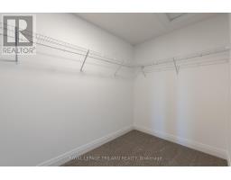 16 - 101 SWALES AVENUE - 28