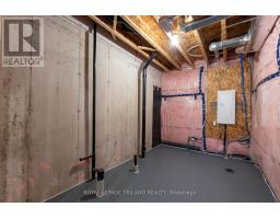 16 - 101 SWALES AVENUE - 38