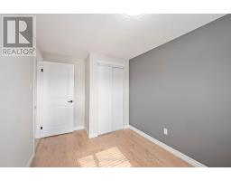 8 - 1443 HURON STREET - 23