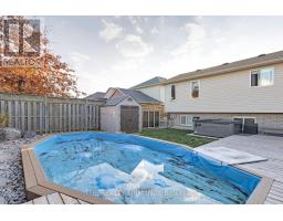 1843 BAYSWATER CRESCENT - 34