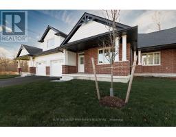 7 - 175 GLENGARIFF DRIVE - 3