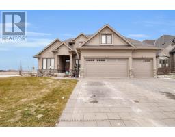 2217 DAUNCEY CRESCENT - 36