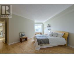 502 - 250 SYDENHAM STREET - 12