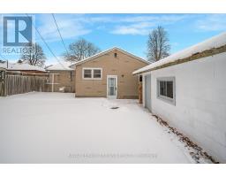 174 MANITOULIN DRIVE - 22