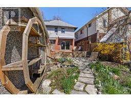 839 DUFFERIN AVENUE - 35