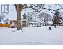 78 MAPLESTONE AVENUE - 3