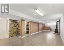 293 SPRUCE STREET - 32