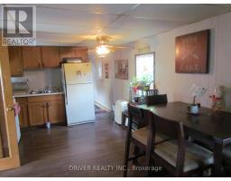 20 PINEVIEW AVENUE - 10