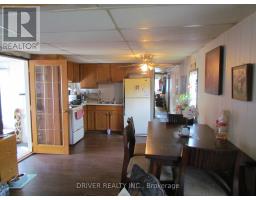 20 PINEVIEW AVENUE - 12