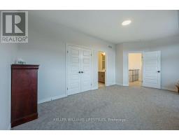 1879 BOARDWALK WAY - 35