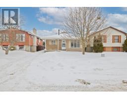 68 BEECHMOUNT CRESCENT - 3