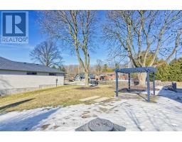 891 RIVERSIDE DRIVE - 31