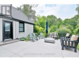 891 RIVERSIDE DRIVE - 36
