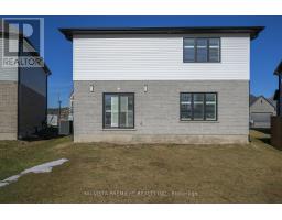 2149 LINKWAY BOULEVARD - 34