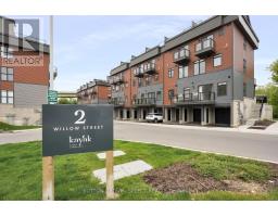 7 - 2 Willow St N Street, MLS X12171911