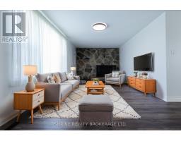 853 Queens Avenue, MLS X12317111