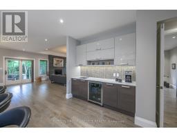 1 - 570 WINDERMERE ROAD - 11