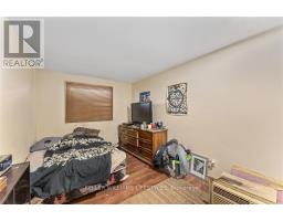 110/112 EUPHEMIA STREET N - 32