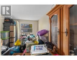 110/112 EUPHEMIA STREET N - 34