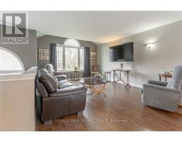 45 VILLAGE GATE CRESCENT - 10