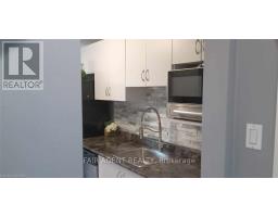 410 - 931 WONDERLAND ROAD S - 13