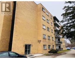 104 DEVONSHIRE AVENUE - 3