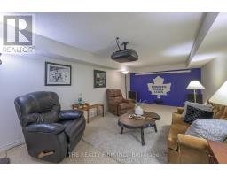 1367 COLLINGWOOD AVENUE - 34